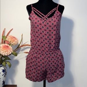 🍀3/$12🍀 Junior Arizona romper pink/purple small